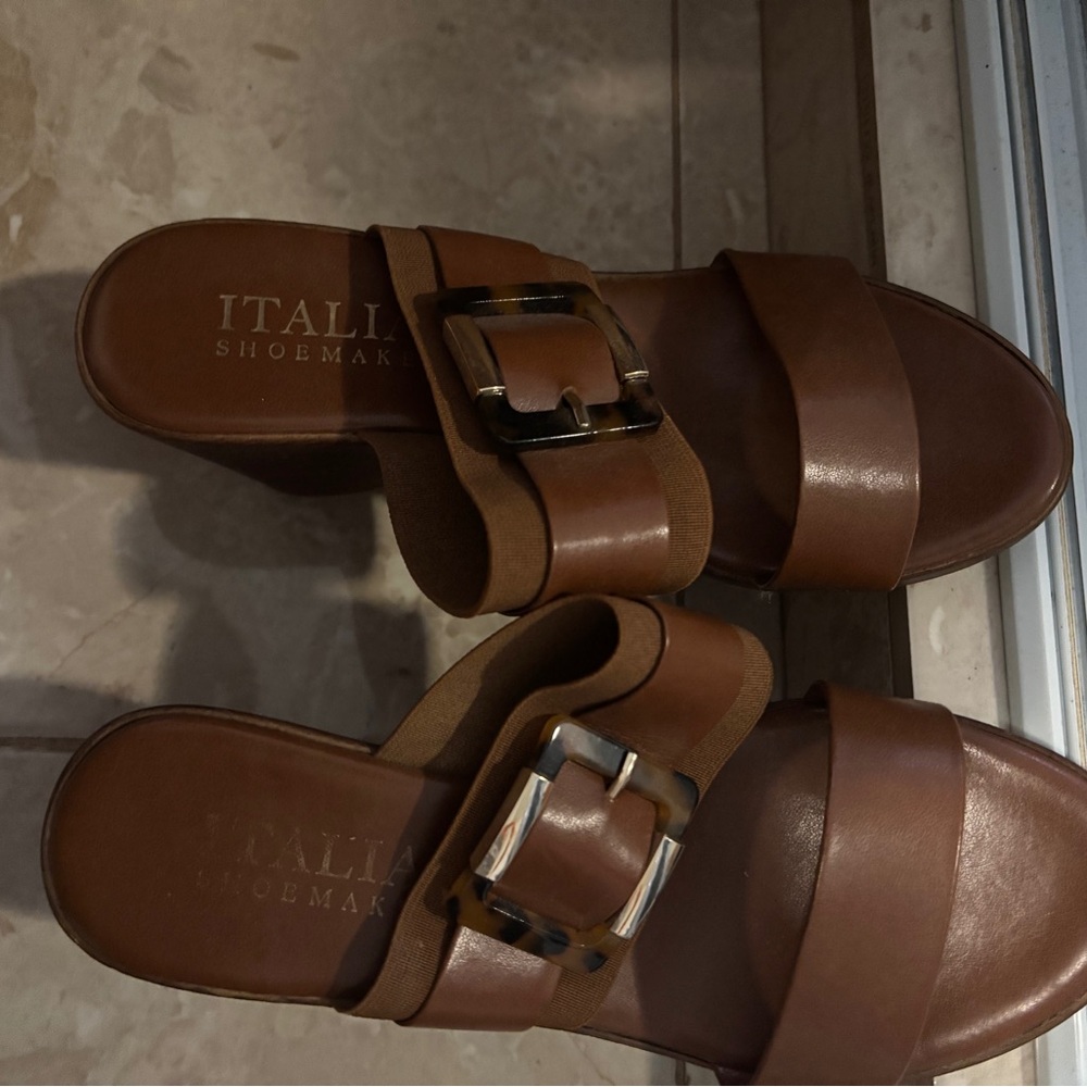 Italian Shoemakers Women's Brown Leather Slide Sandals with Buckle